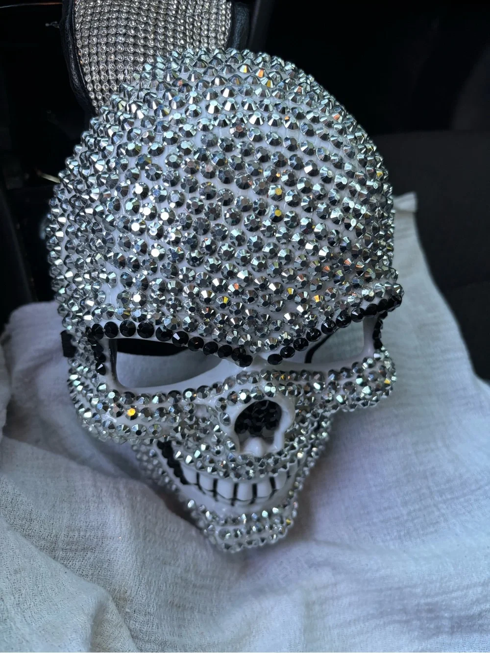 Sparkling Skull Halloween Mask